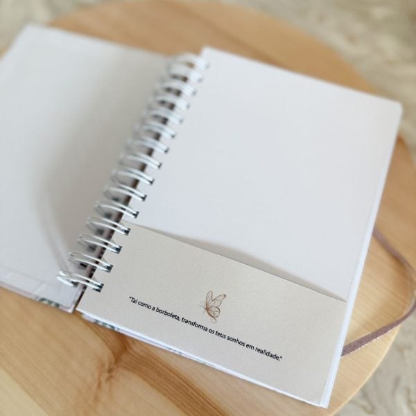 Agenda escolar personalizada Studio Rita Medeiros.