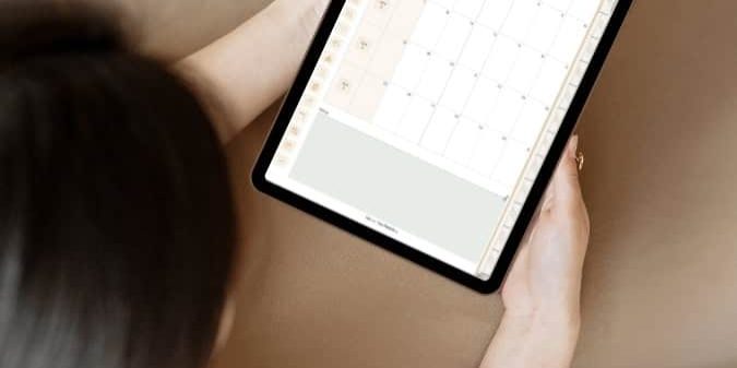 Planner digital visível para organização feminina Studio Rita Medeiros.